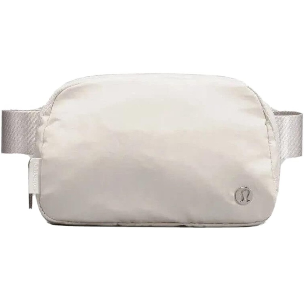 NWT Lululemon Everywhere Belt Bag 1L‎